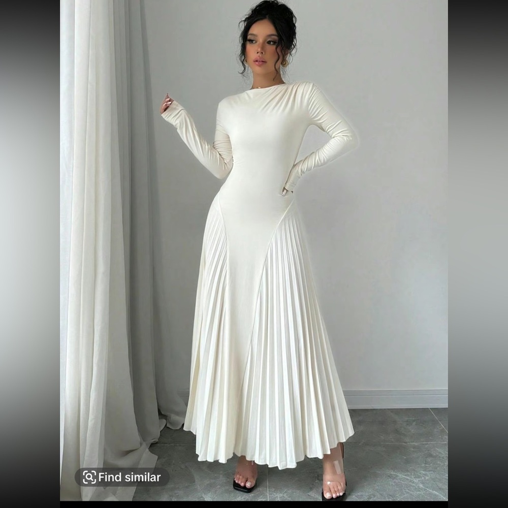 Elegant Cream Long Sleeve Dress